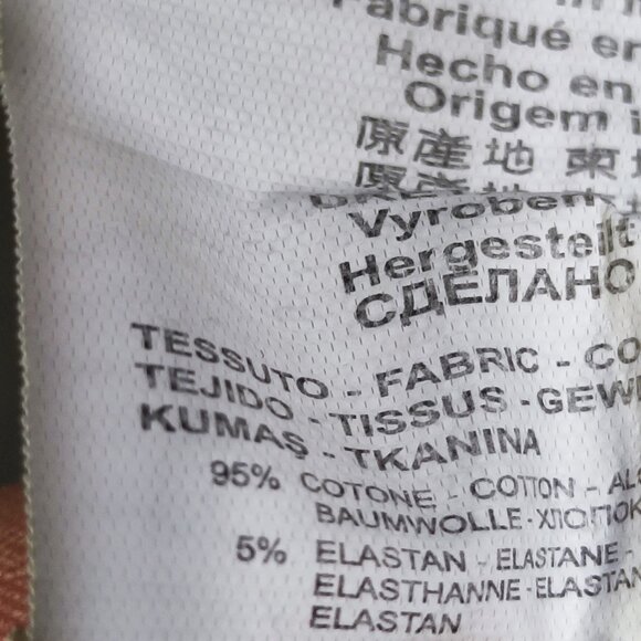 Emporio Armani EA7 T-shirt men's size M black with graphic design - Picture 6 of 9